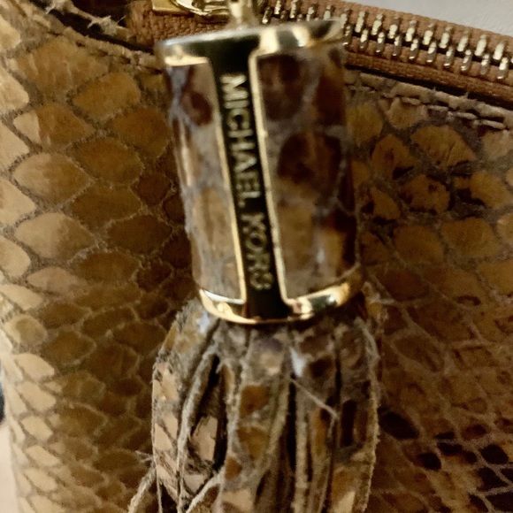 Michael Kors python crossbody bag - Picture 3 of 15